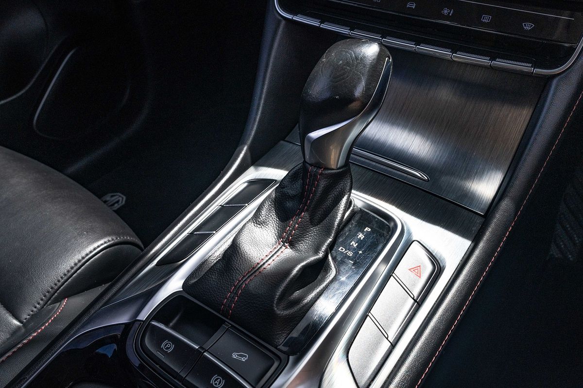 2021 MG HS Vibe 1.5Pt/7At