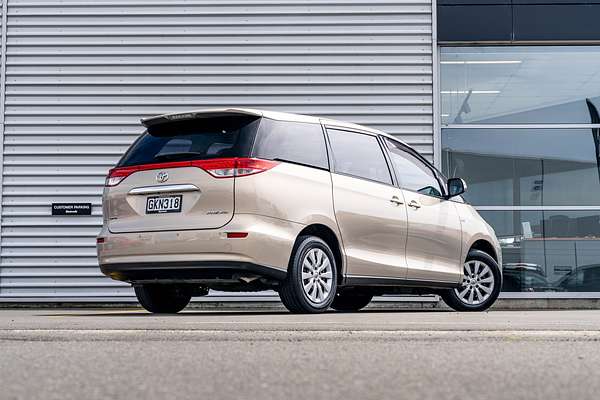 2012 Toyota Previa 2.4P Wagon 4A