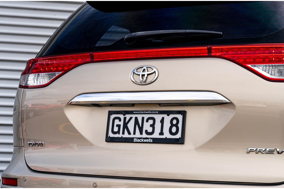 2012 Toyota Previa 2.4P Wagon 4A