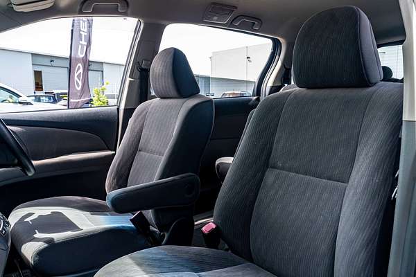 2012 Toyota Previa 2.4P Wagon 4A