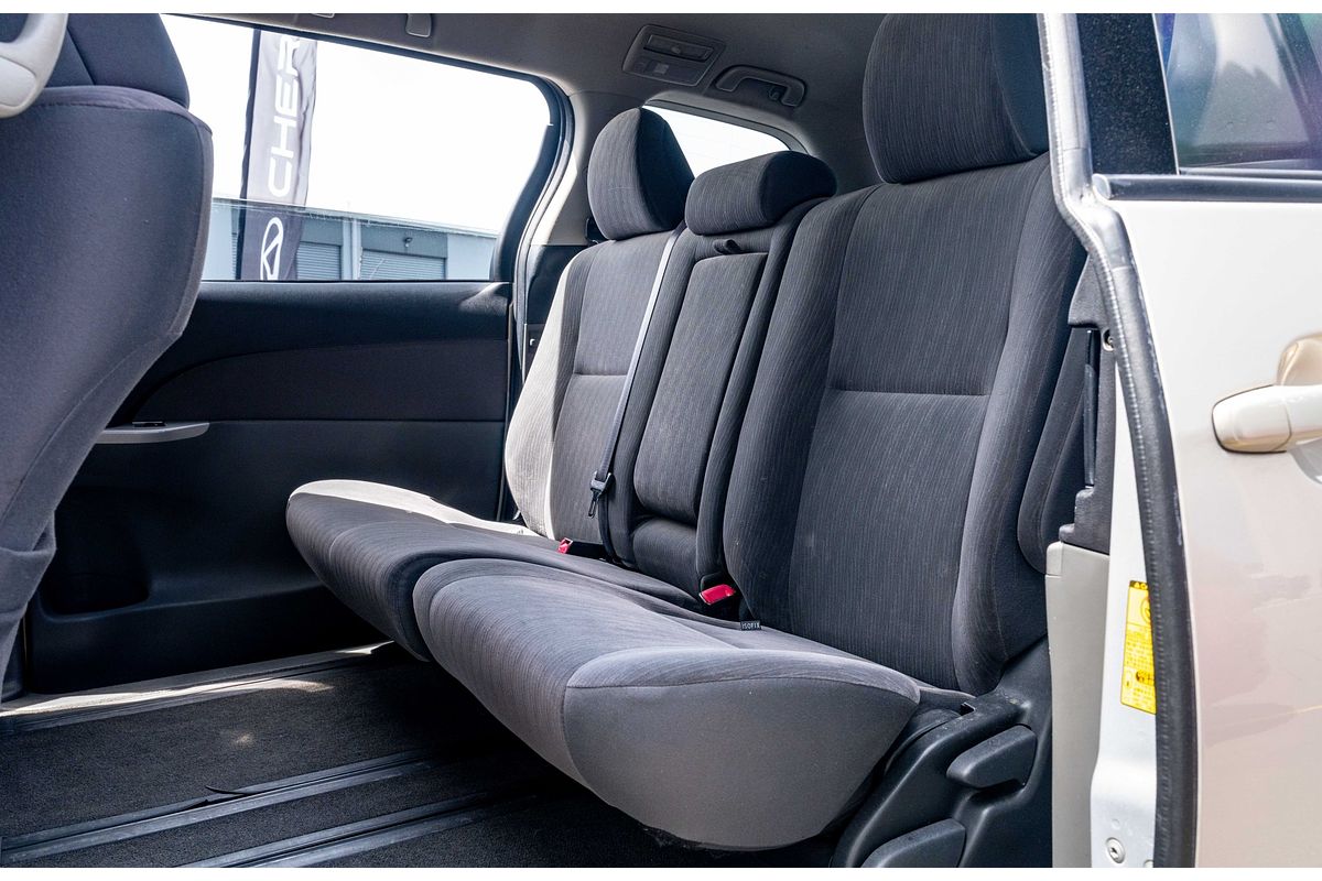 2012 Toyota Previa 2.4P Wagon 4A