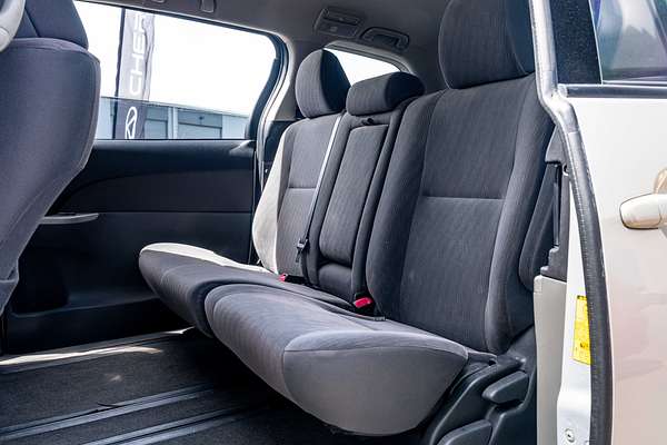 2012 Toyota Previa 2.4P Wagon 4A