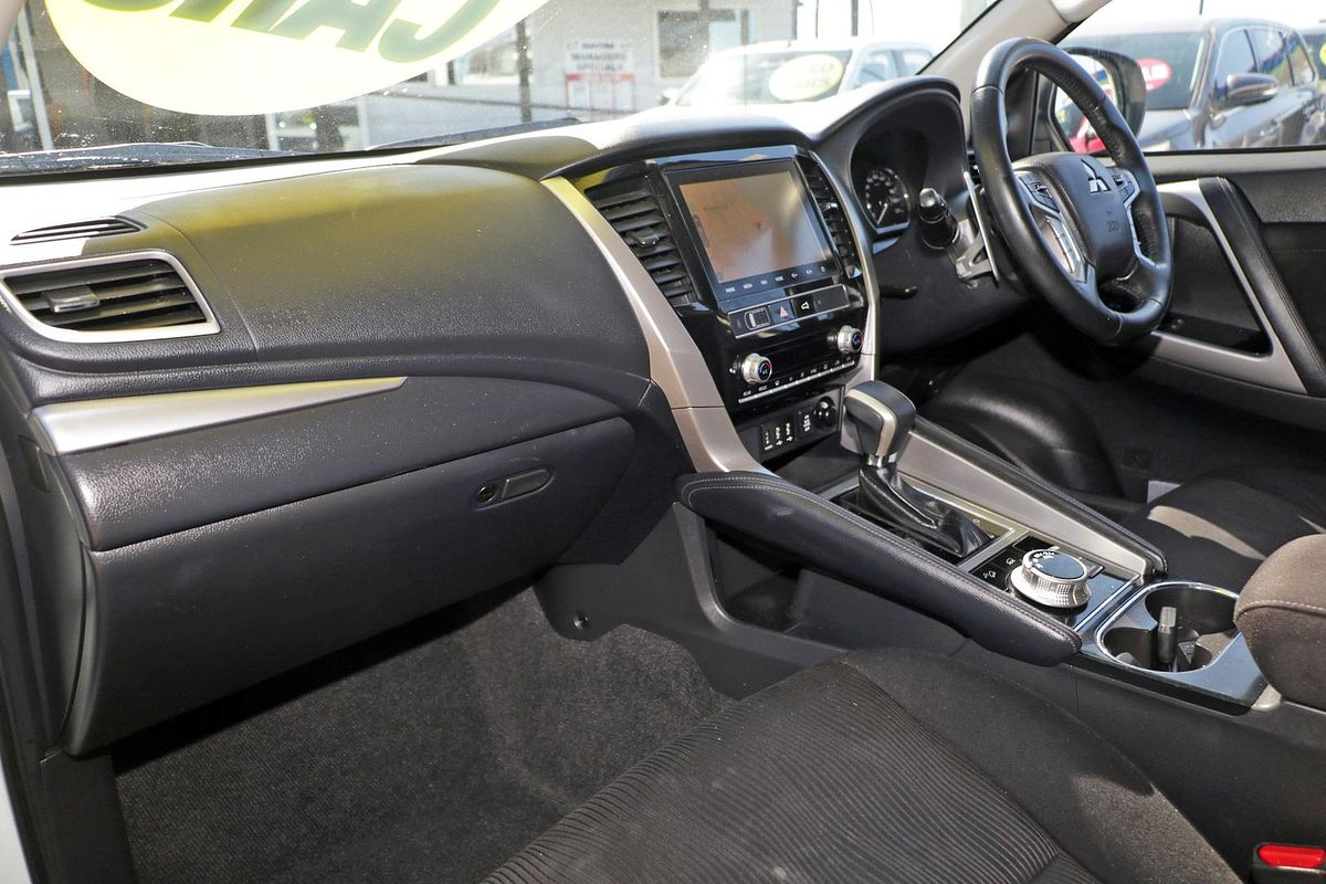 2021 Mitsubishi Pajero Sport GLS QF