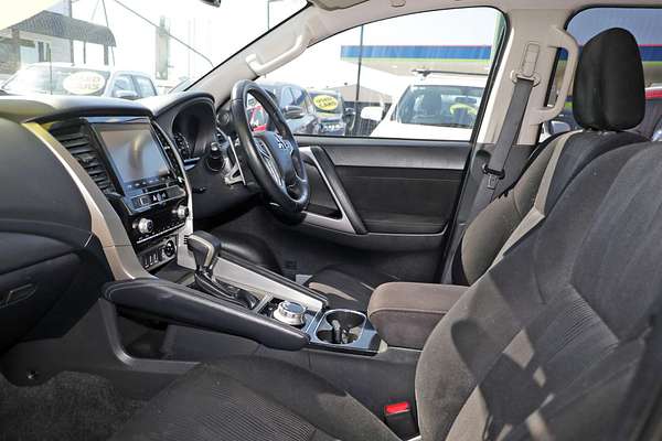 2021 Mitsubishi Pajero Sport GLS QF