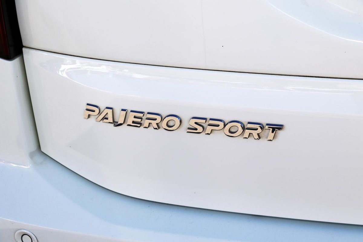 2021 Mitsubishi Pajero Sport GLS QF