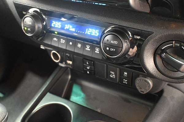 2023 Toyota Hilux Rogue GUN126R 4X4