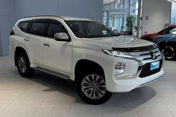 2022 Mitsubishi Pajero Sport GLX QF
