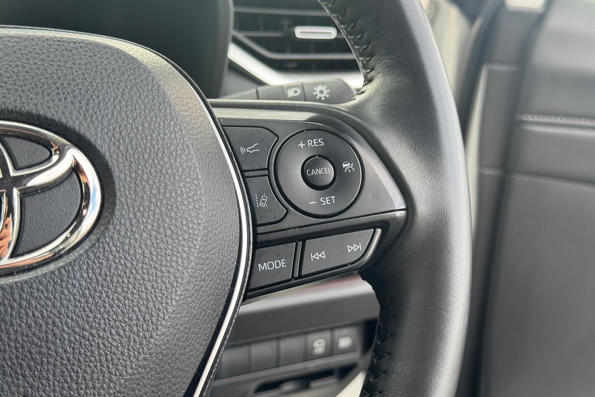 2022 Toyota RAV4 Cruiser AXAH54R