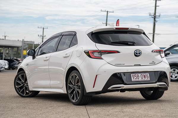 2019 Toyota Corolla ZR Hybrid ZWE211R