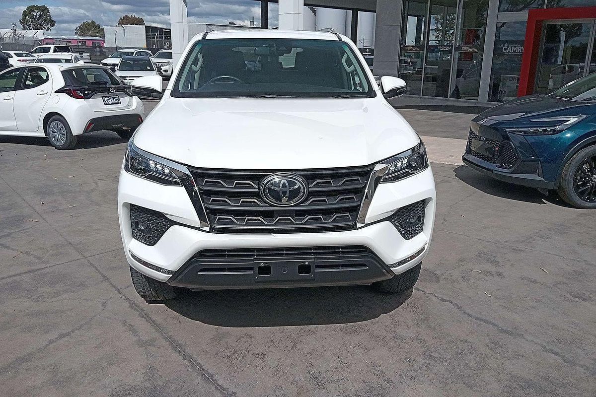 2023 Toyota Fortuner GXL GUN156R