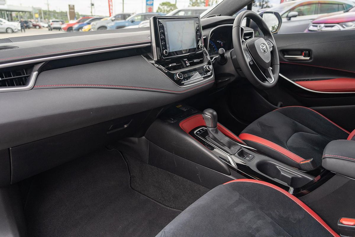 2019 Toyota Corolla ZR Hybrid ZWE211R