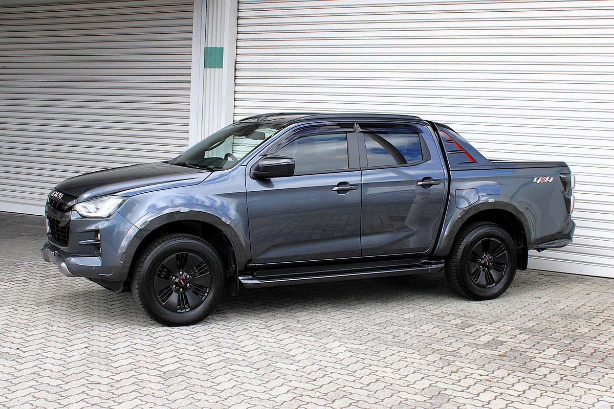 2022 Isuzu D-MAX X-TERRAIN 4X4