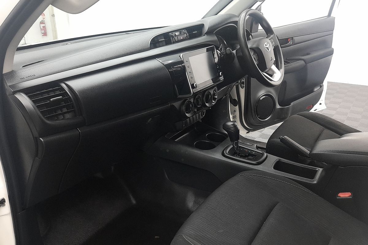 2021 Toyota Hilux SR GUN126R 4X4