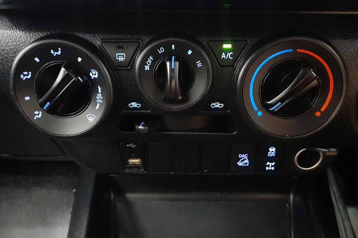 2021 Toyota Hilux SR GUN126R 4X4