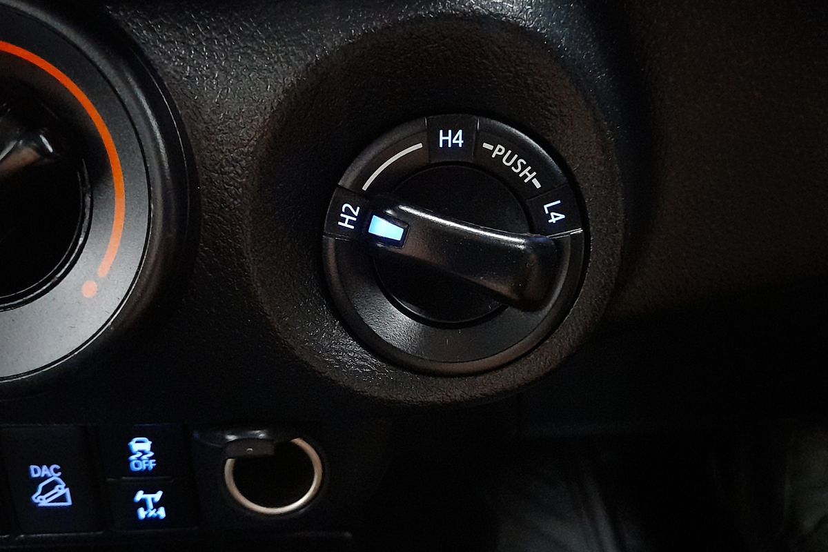 2021 Toyota Hilux SR GUN126R 4X4