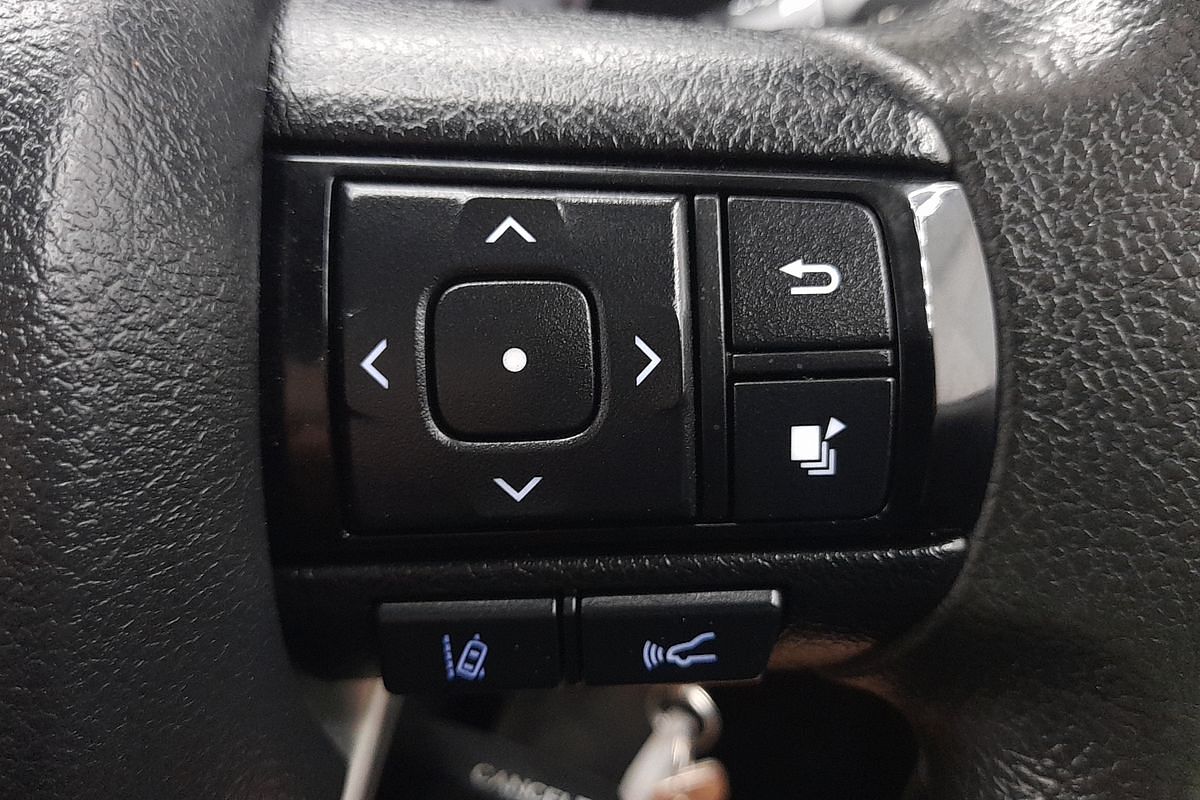 2021 Toyota Hilux SR GUN126R 4X4