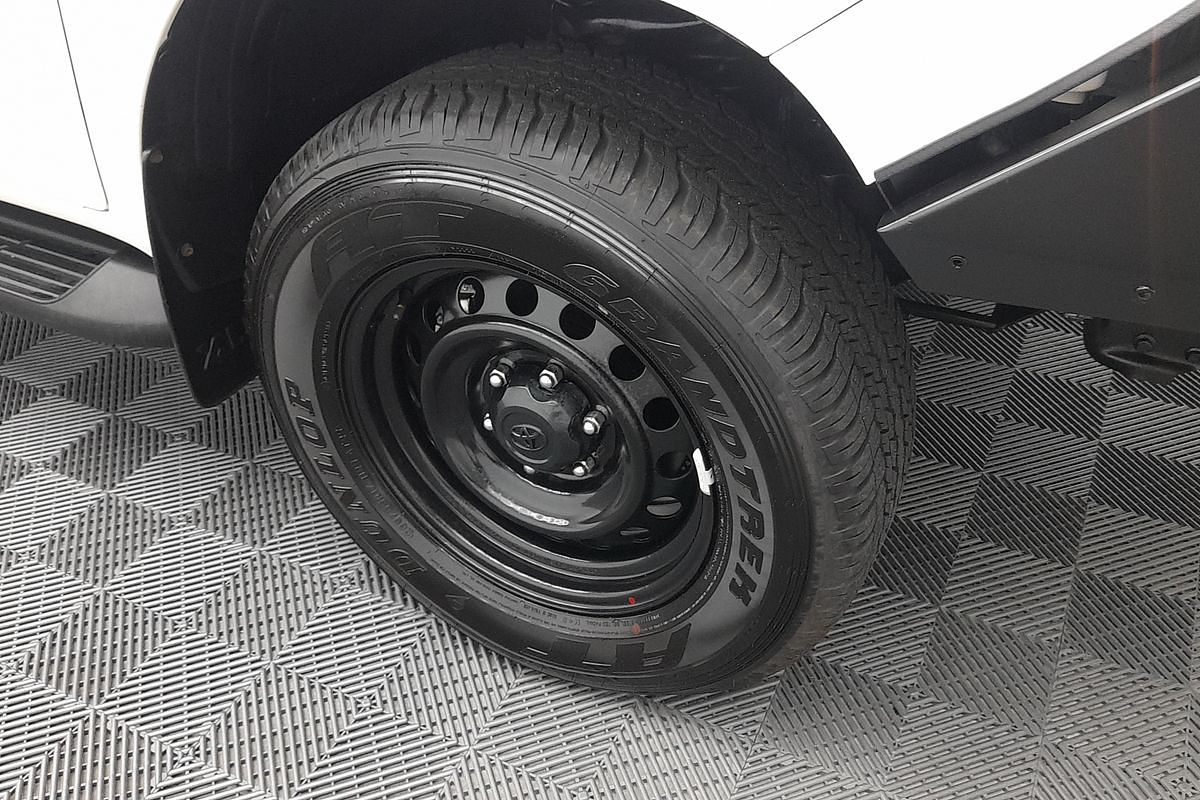 2021 Toyota Hilux SR GUN126R 4X4