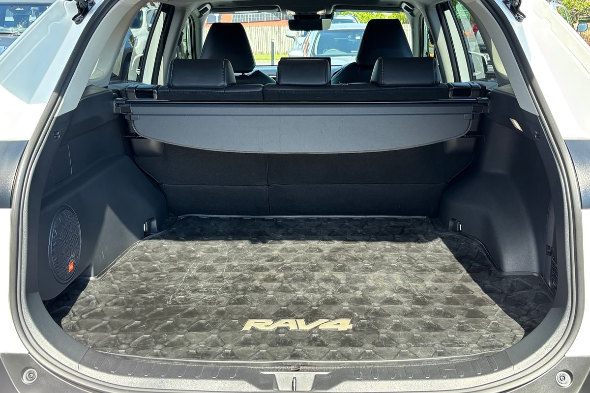 2024 Toyota RAV4 Cruiser AXAH52R