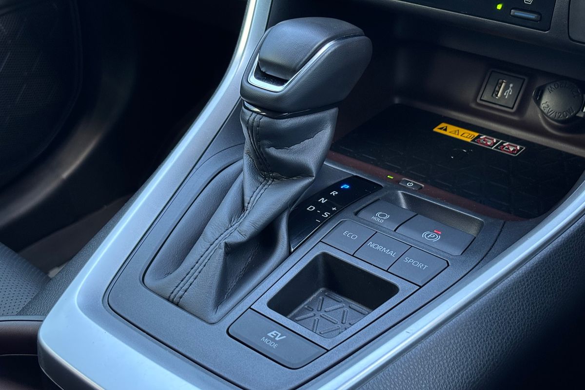 2024 Toyota RAV4 Cruiser AXAH52R