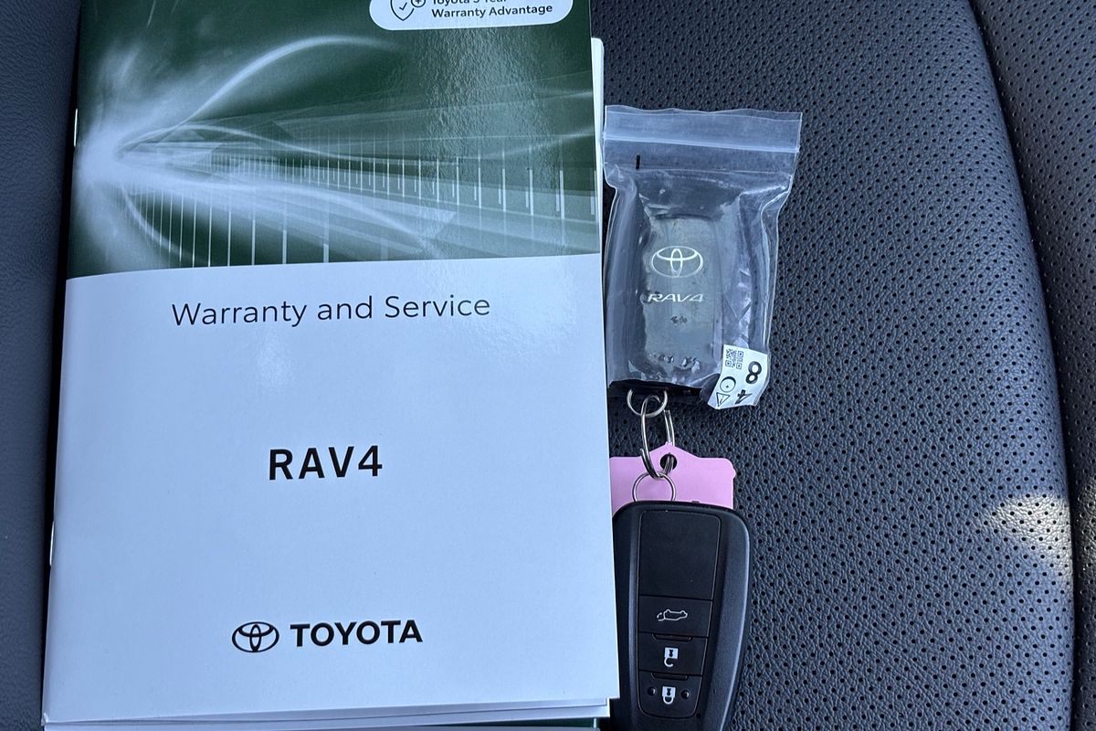 2024 Toyota RAV4 Cruiser AXAH52R