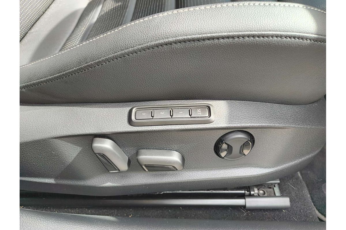 2020 Volkswagen Golf 110TSI Highline 7.5