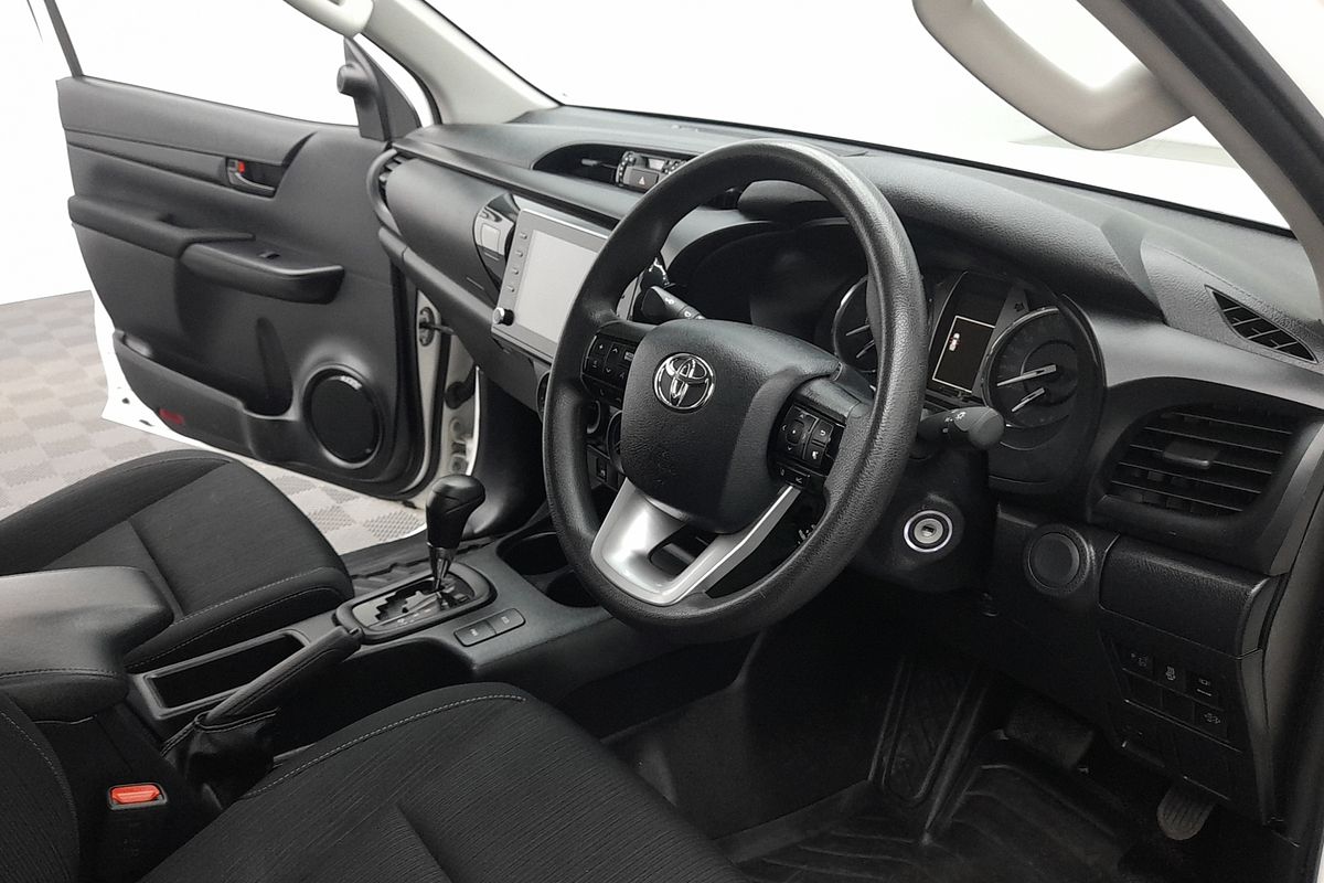 2022 Toyota Hilux SR GUN126R 4X4