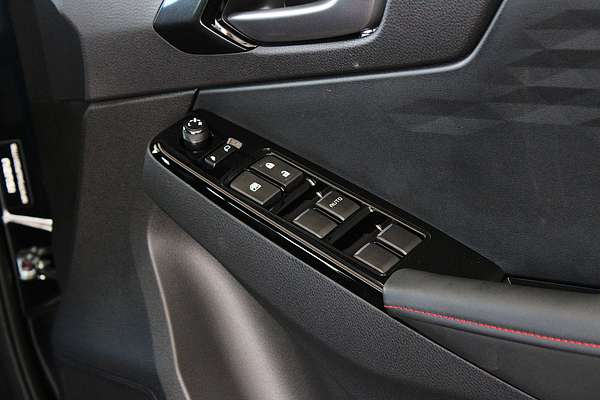 2025 Isuzu D-MAX X-TERRAIN 4X4