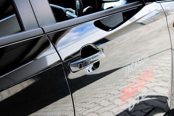 2025 Isuzu D-MAX X-TERRAIN 4X4