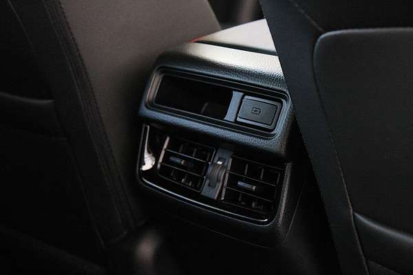 2025 Isuzu D-MAX X-TERRAIN 4X4