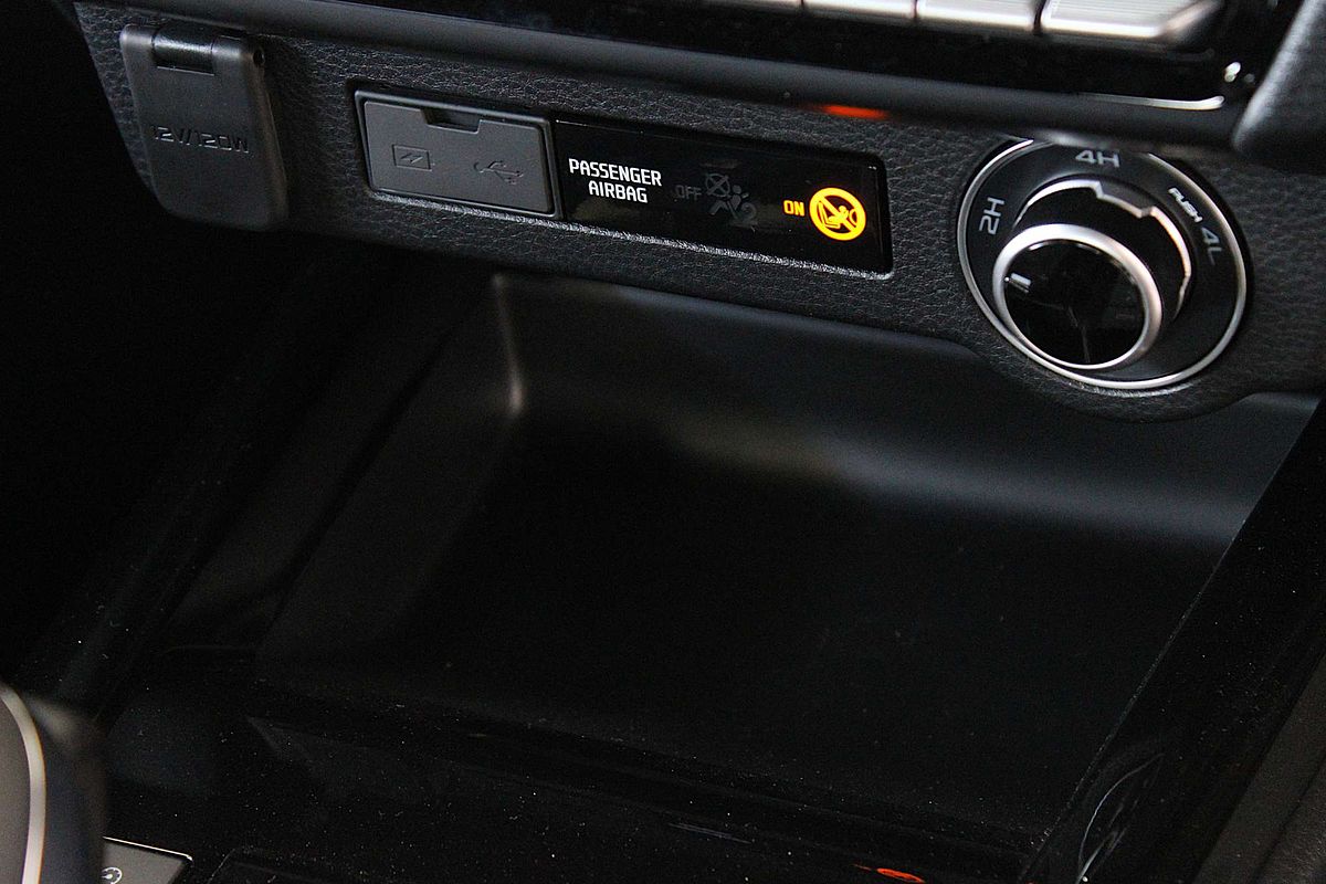 2025 Isuzu D-MAX X-TERRAIN 4X4