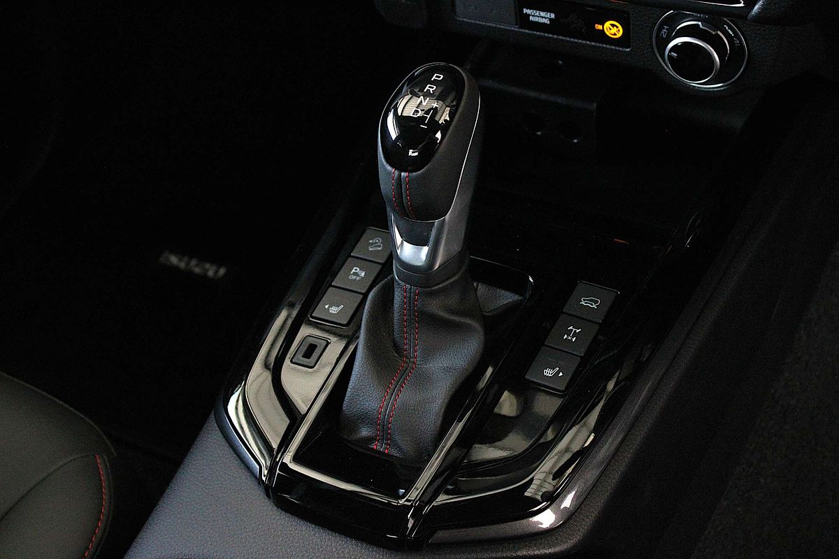 2025 Isuzu D-MAX X-TERRAIN 4X4