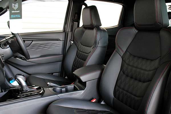 2025 Isuzu D-MAX X-TERRAIN 4X4