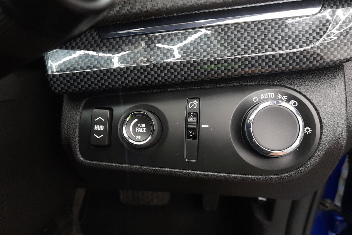 2016 Holden Commodore SV6 Black VF Series II