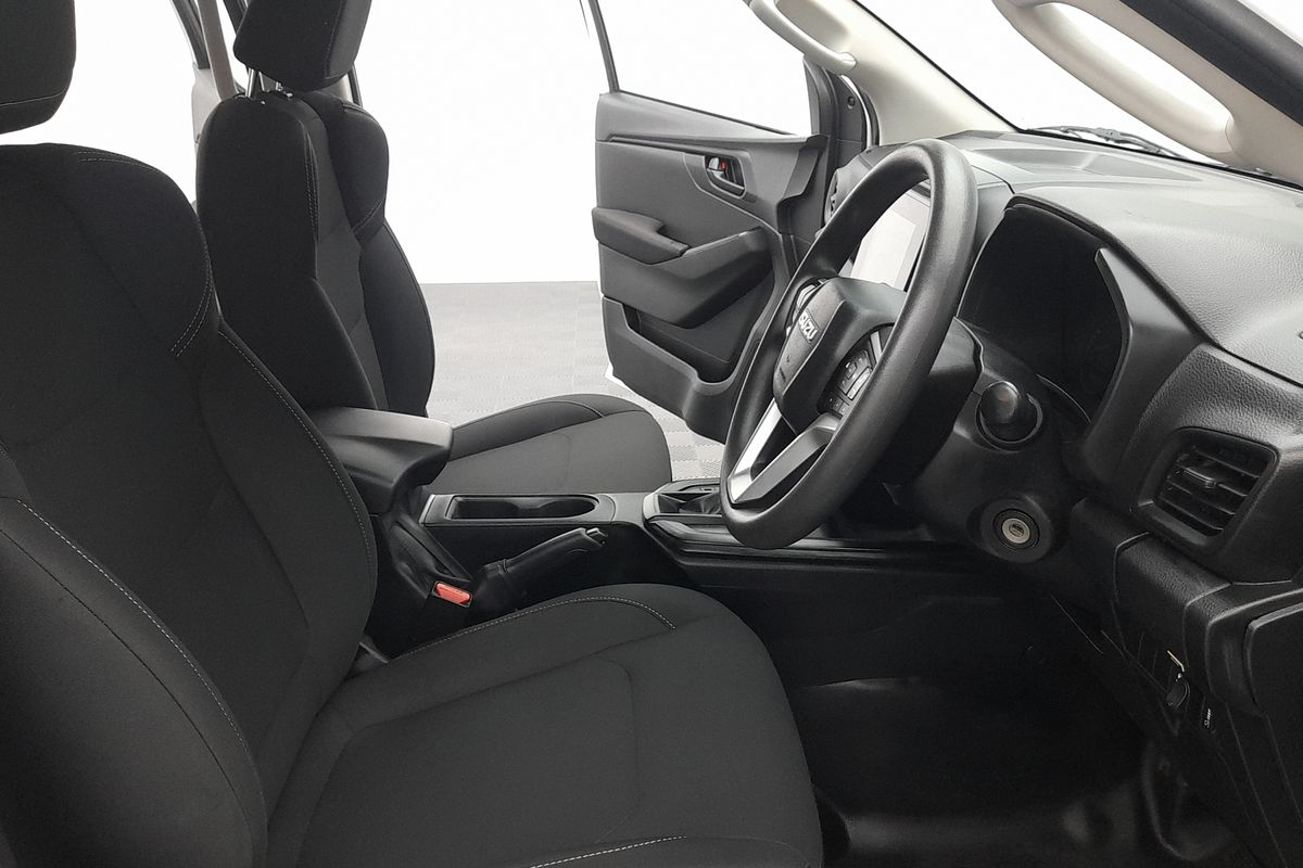 2022 Isuzu D-MAX SX 4X4