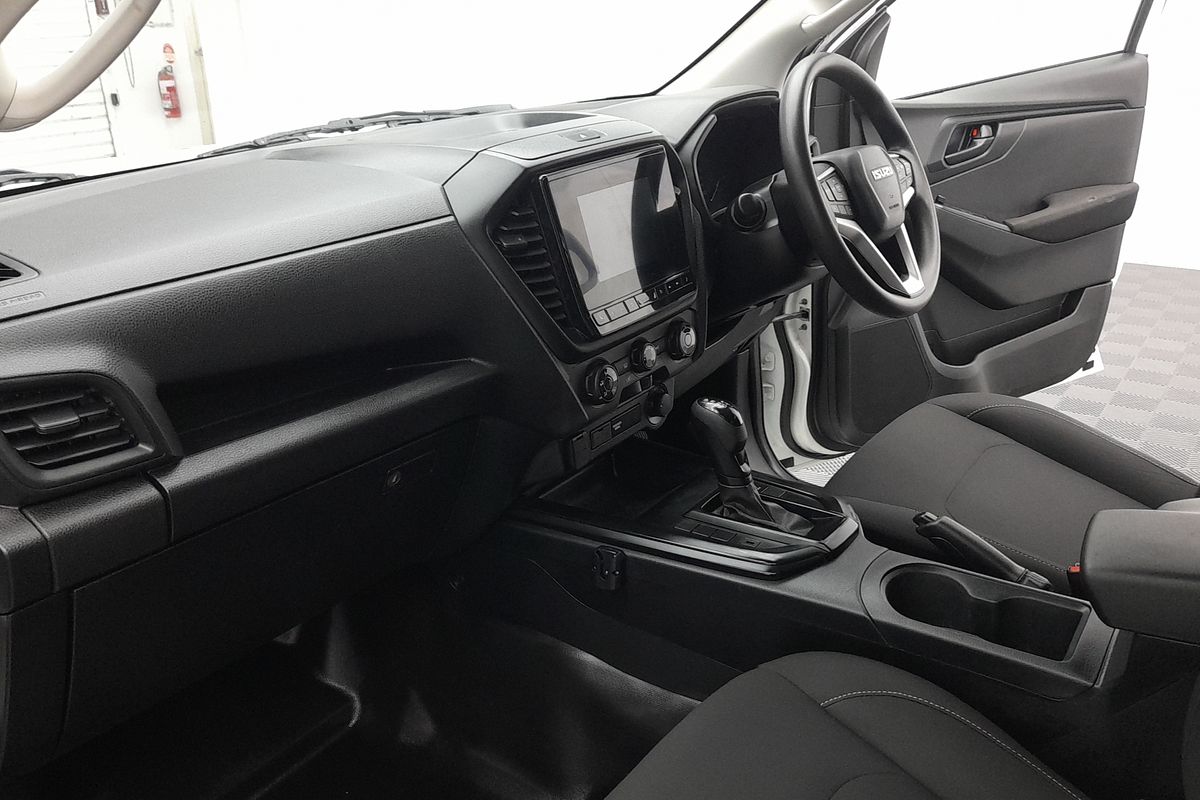 2022 Isuzu D-MAX SX 4X4