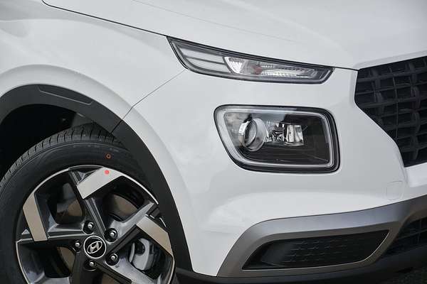 2025 Hyundai Venue Active QX.V5