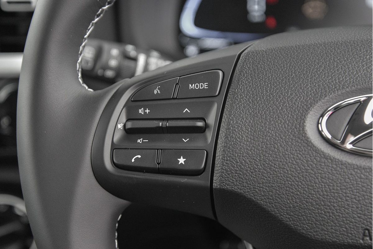 2025 Hyundai Venue Active QX.V5