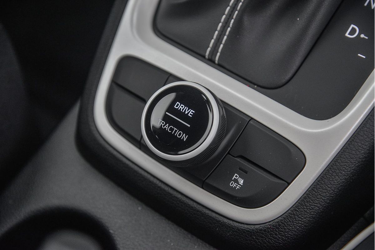 2025 Hyundai Venue Active QX.V5