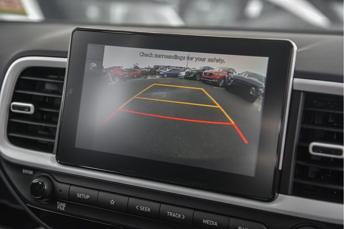 2025 Hyundai Venue Active QX.V5