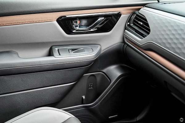 2025 Subaru Forester Hybrid Sport S6