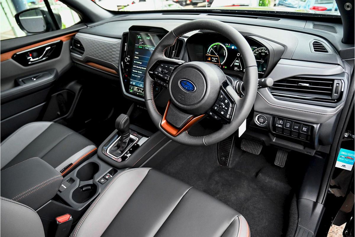 2025 Subaru Forester Hybrid Sport S6