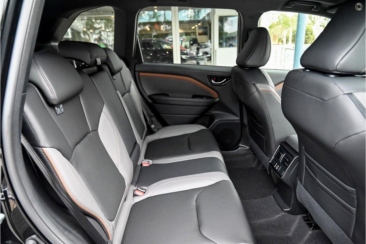 2025 Subaru Forester Hybrid Sport S6