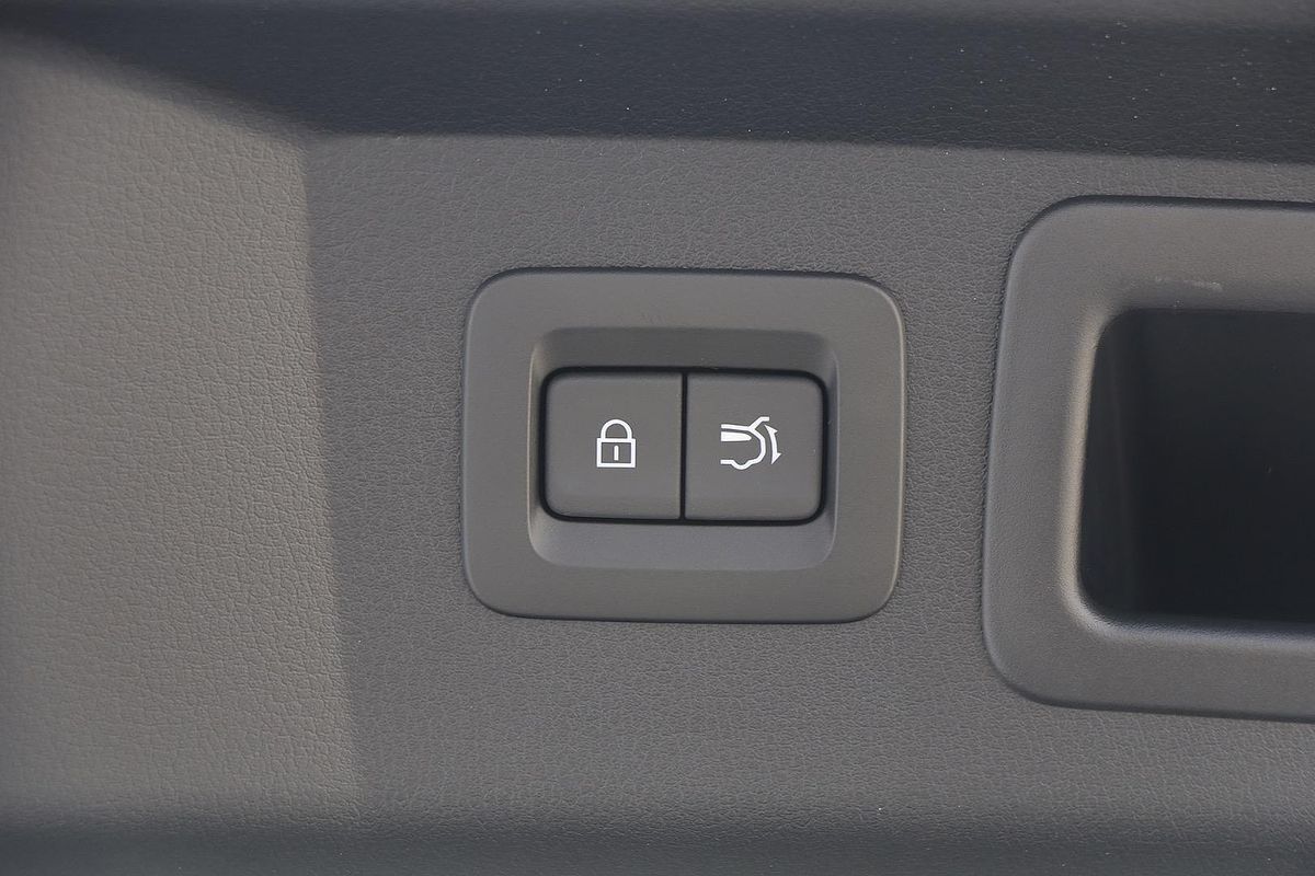 2025 Mazda CX-60 G25 Evolve KH Series