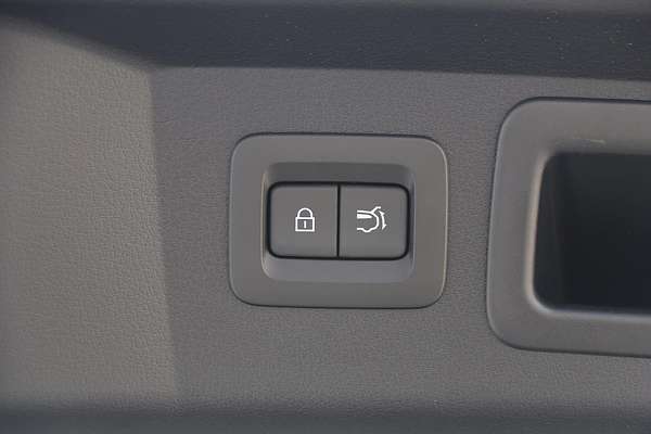 2025 Mazda CX-60 G25 Evolve KH Series