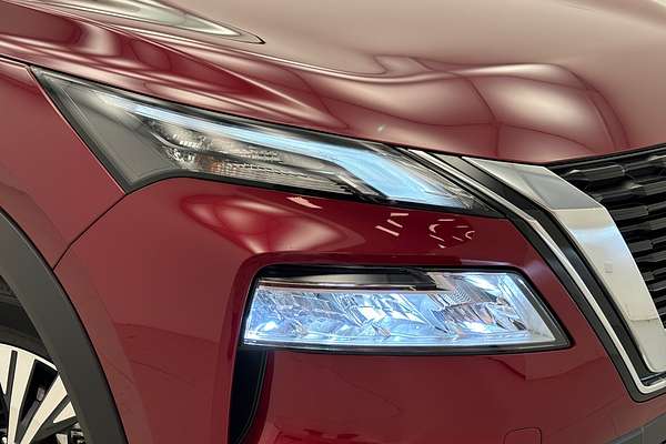 2025 Nissan X-TRAIL ST-L T33