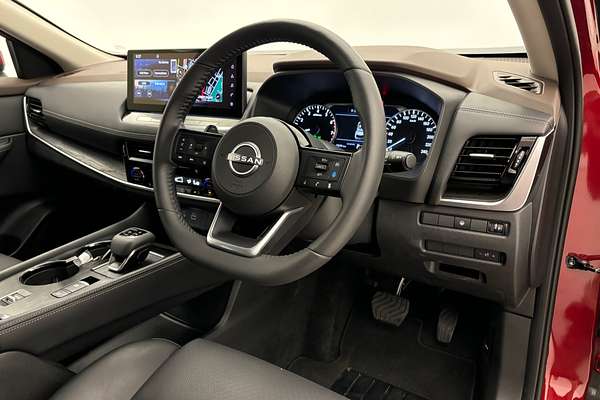 2025 Nissan X-TRAIL ST-L T33