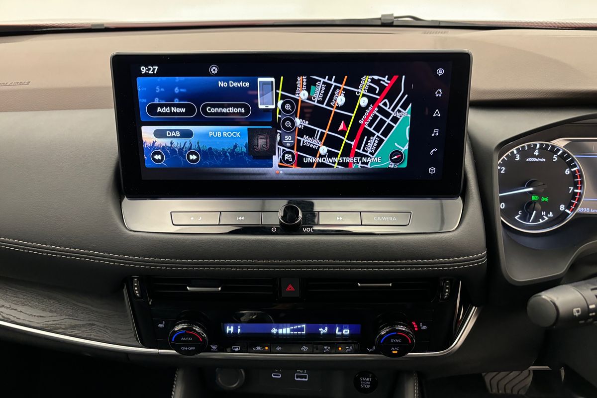 2025 Nissan X-TRAIL ST-L T33