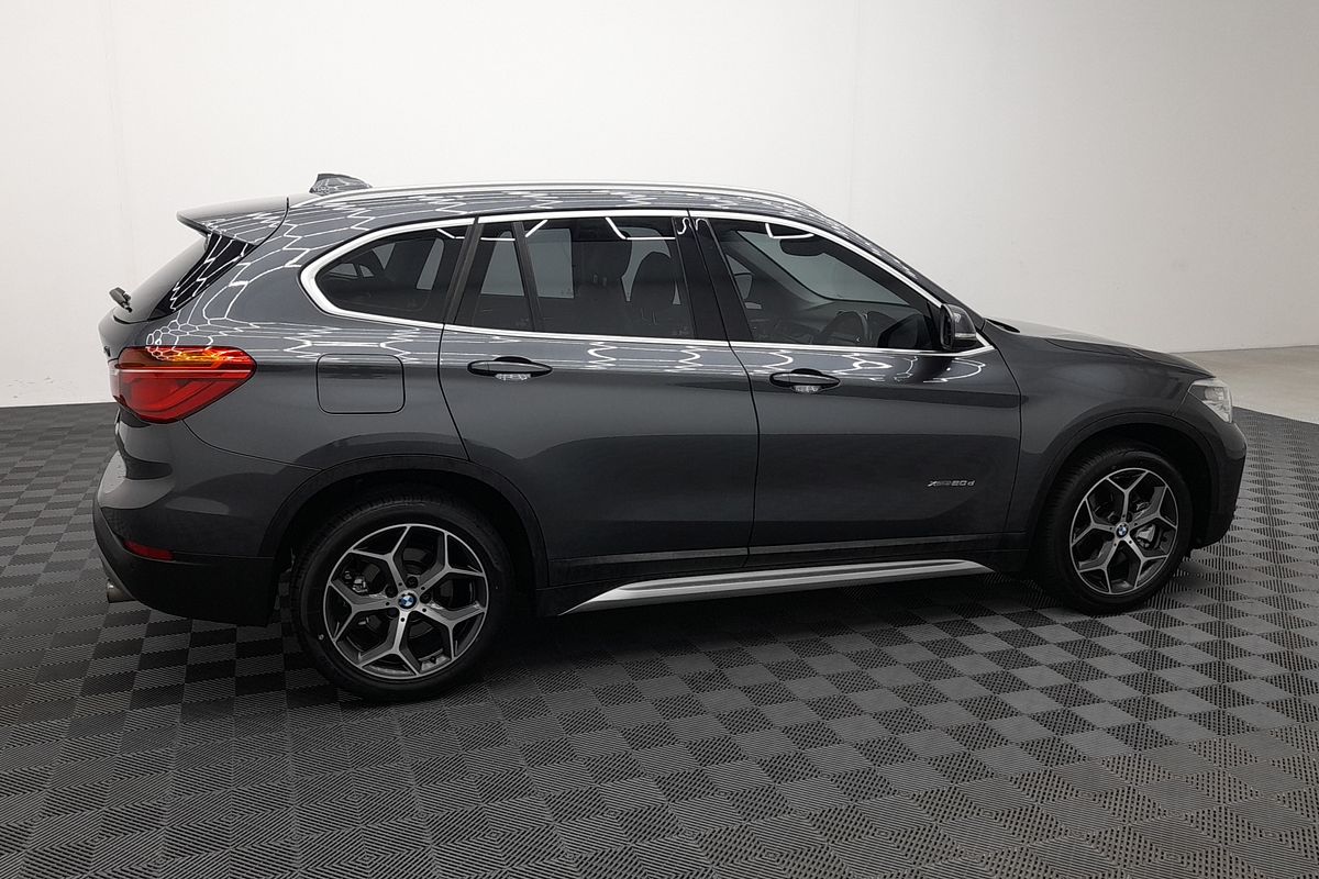 2016 BMW X1 xDrive20d F48