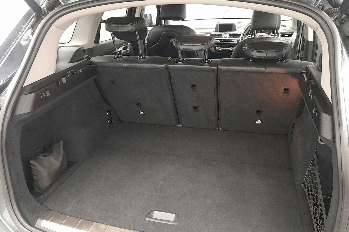 2016 BMW X1 xDrive20d F48