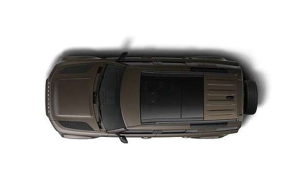 2025 Land Rover Defender 110 D250 S L663